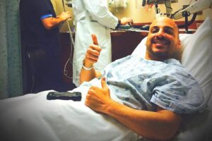 Kaskader z Hollywood leczy raka marihuaną